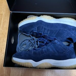 2018 Air Jordan 11 Retro low ‘ Re2pect’